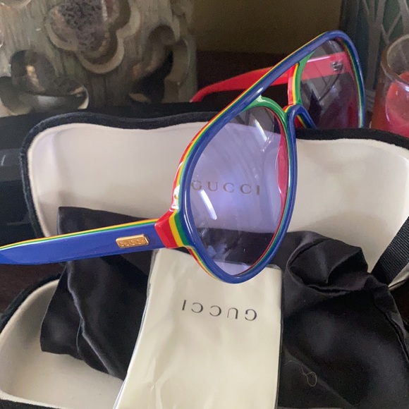 Gucci sunglasses rare find - Picture 4 of 4